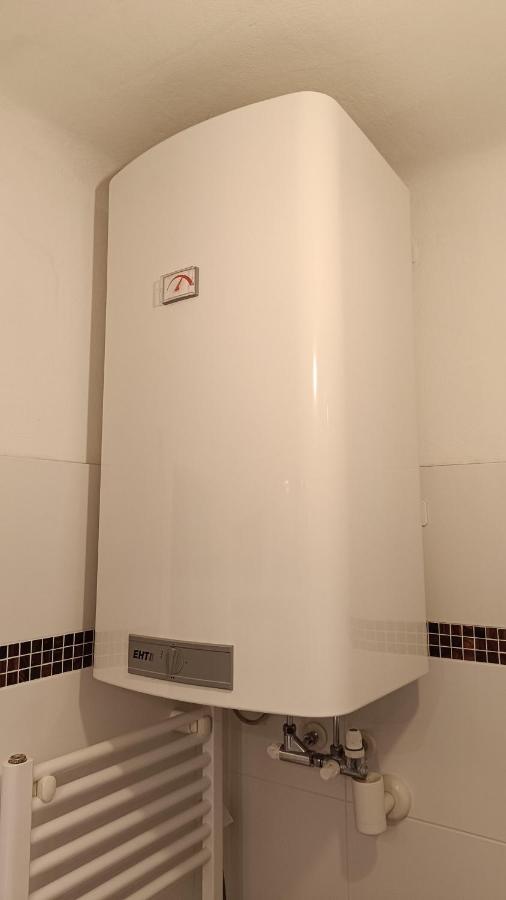 Moderne und schöne Wohnung Graz Exterior foto